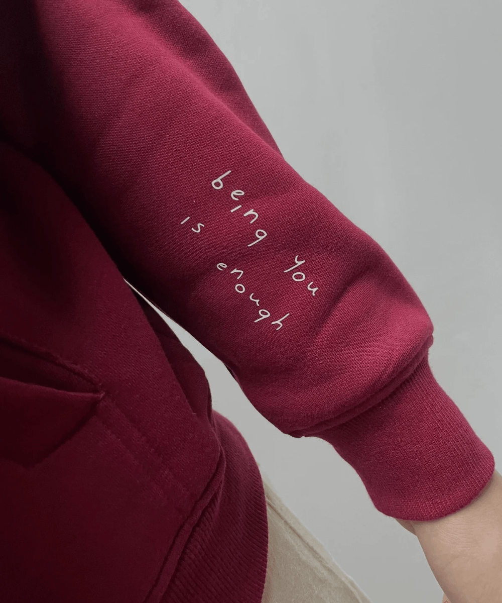 ENOUGH HOODIE - Closely yours