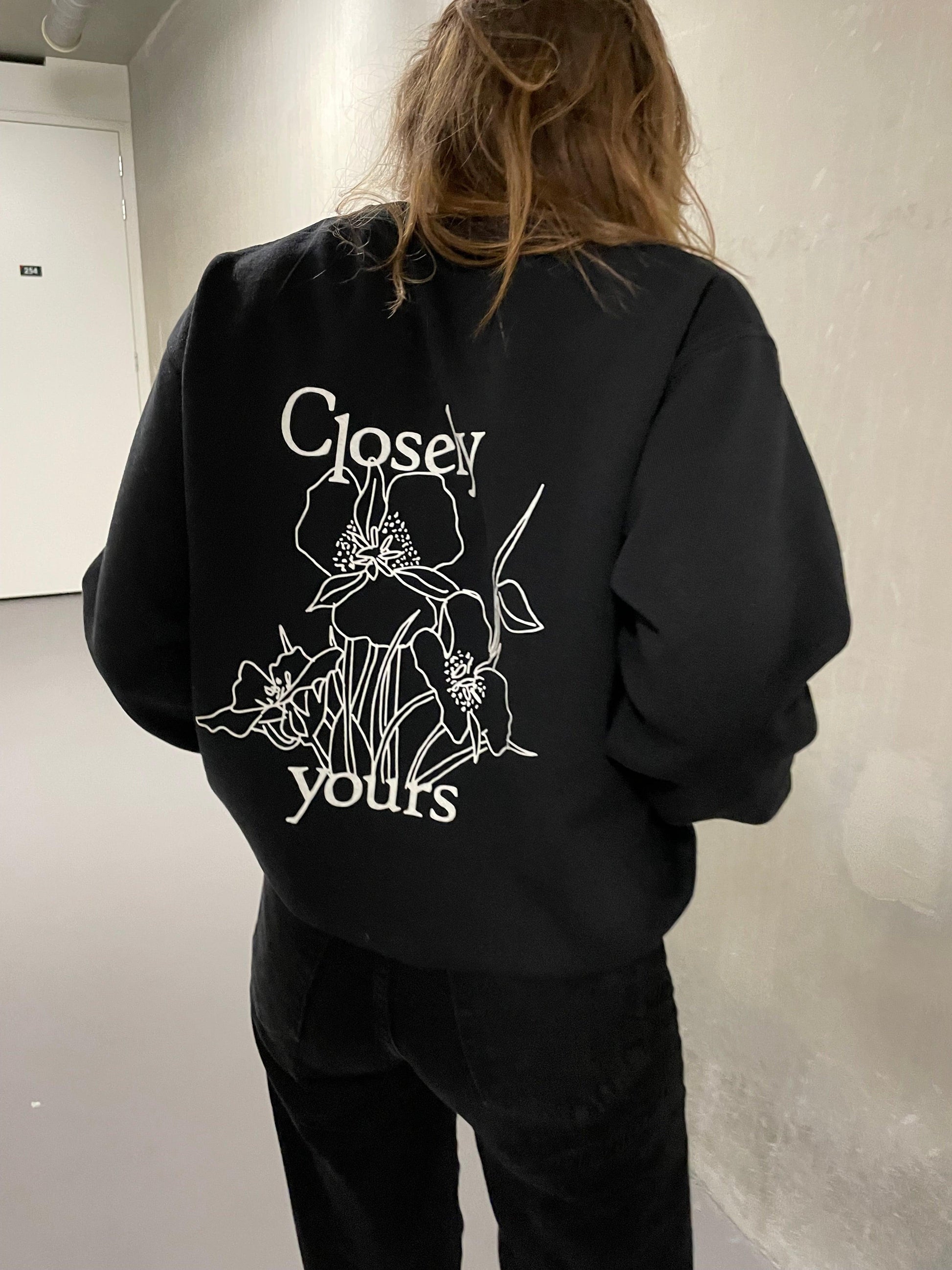 Closely yours Closely yours Sweater BLOOMING SWEATER BLACK -Closely yours-