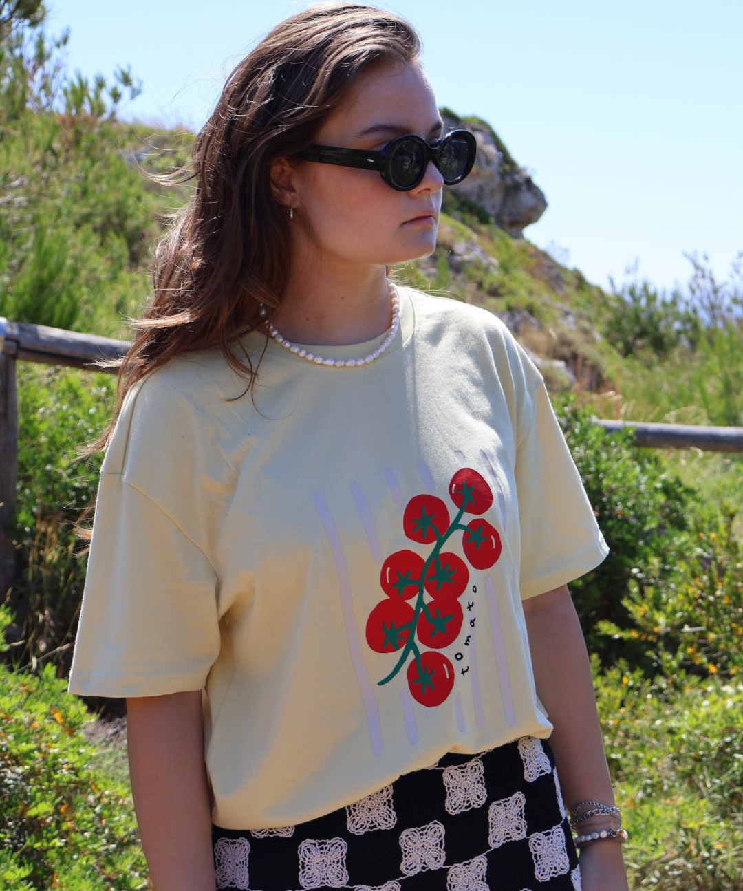 TASTY TOMATO TEE